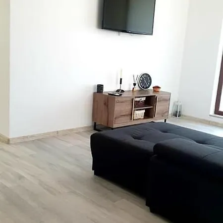 Alu Apartament *