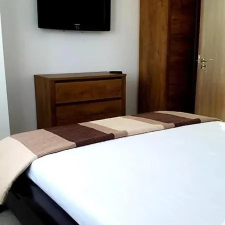 아파트 Alu Apartament