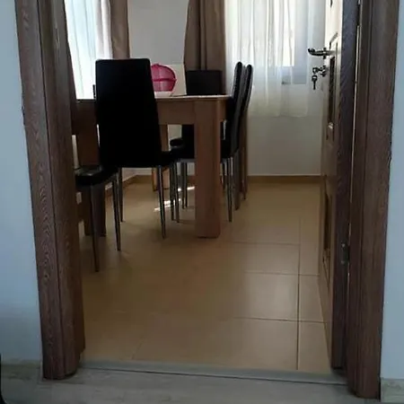 Alu Apartament *